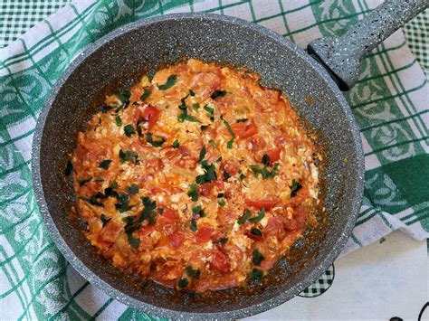 Menemen: la ricetta per preparare il menemen